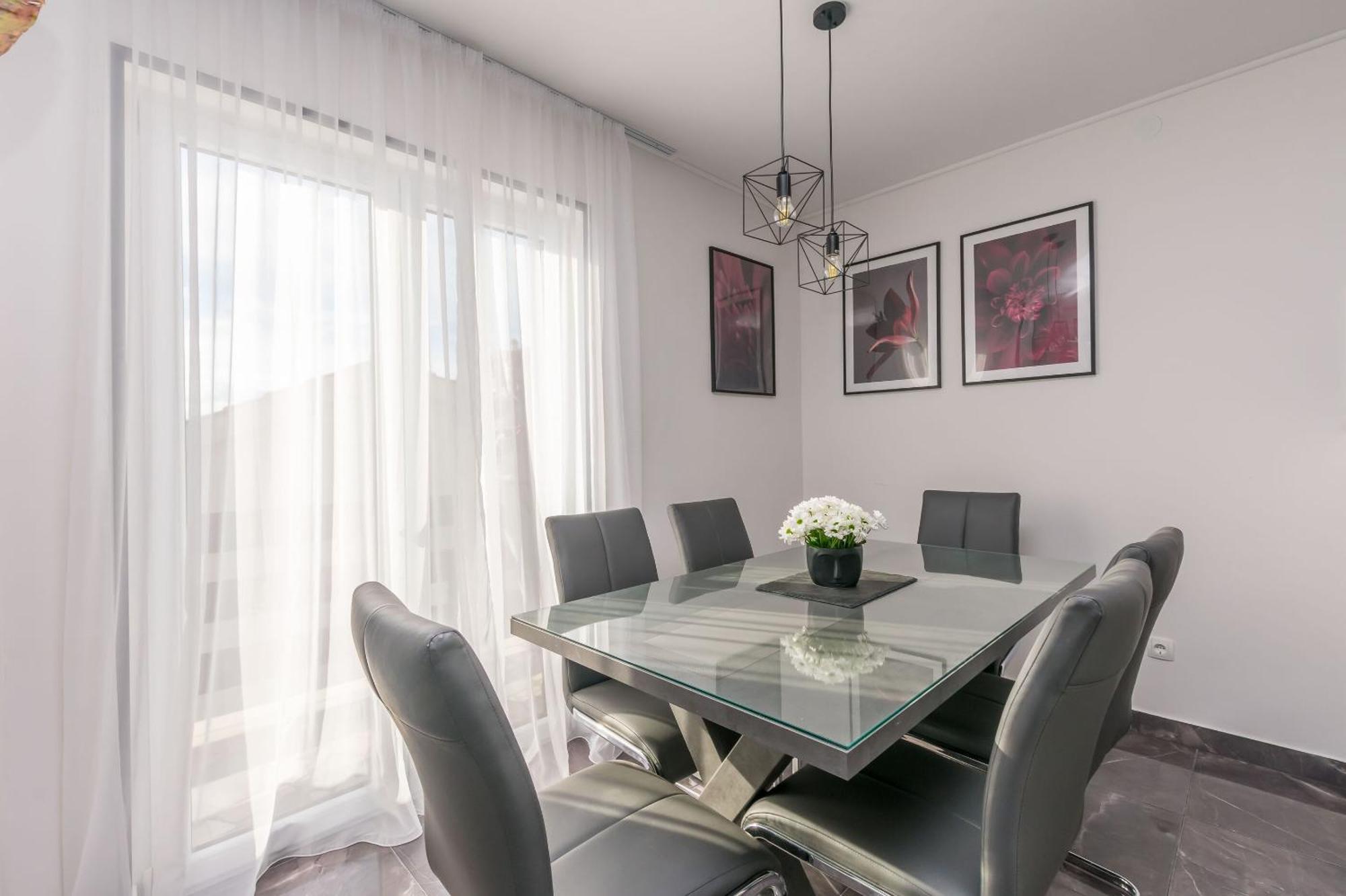 Apartments Mladen Duće Dış mekan fotoğraf