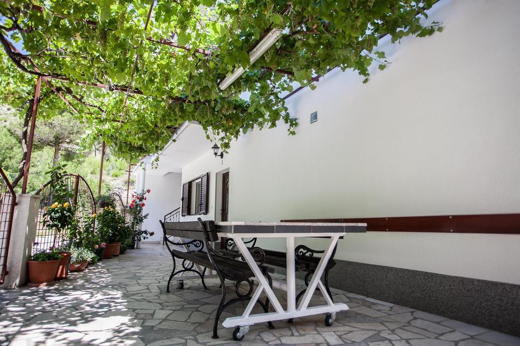 Apartments Mladen Duće Dış mekan fotoğraf