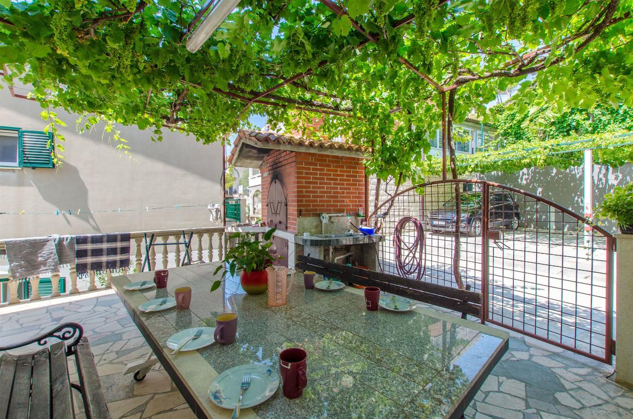 Apartments Mladen Duće Dış mekan fotoğraf